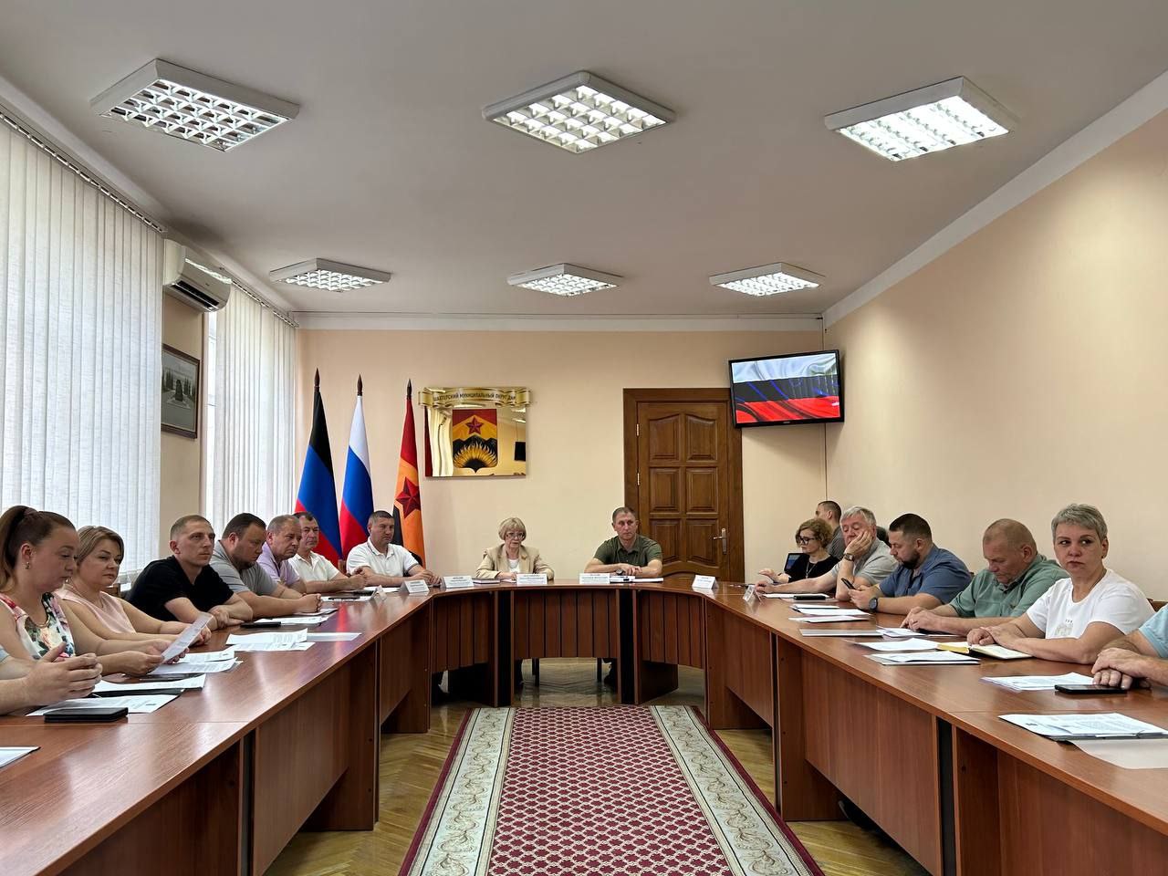 Заседание Шахтерского муниципального совета.
