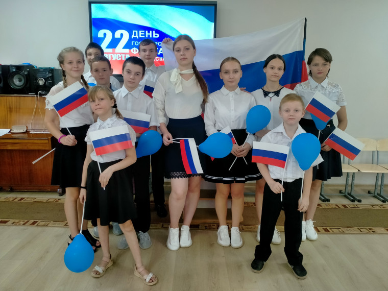 Депутаты посетили Шахтерский социальный центр и ясли-сад №5. Депутаты посетили Шахтерский социальный центр и ясли-сад №5.