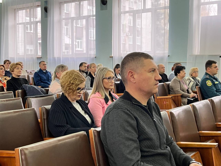 Аппаратное совещание в Администрации Шахтерского муниципального округа Донецкой Народной Республики. Аппаратное совещание в Администрации Шахтерского муниципального округа Донецкой Народной Республики.