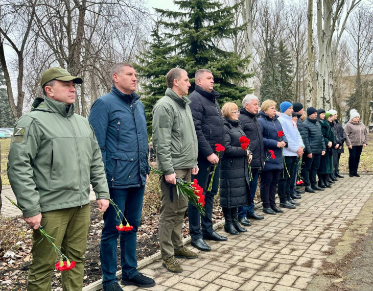 В Шахтерском округе почтили память жертв Холокоста. В Шахтерском округе почтили память жертв Холокоста.