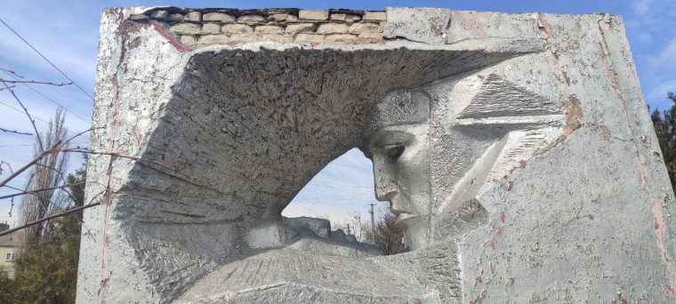 В Орлово-Ивановке идет капитальный ремонт мемориалов ВОВ. В Орлово-Ивановке идет капитальный ремонт мемориалов ВОВ.