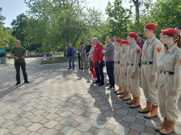 В Шахтерске проходит акция «Сад Памяти». В Шахтерске проходит акция «Сад Памяти».
