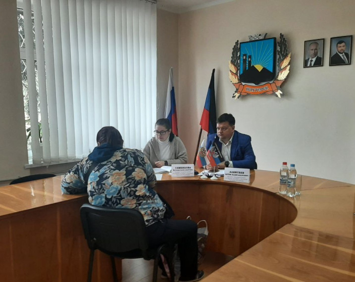Представители Аппарата уполномоченного по правам человека в ДНР провели прием в Шахтерске. Представители Аппарата уполномоченного по правам человека в ДНР провели прием в Шахтерске.