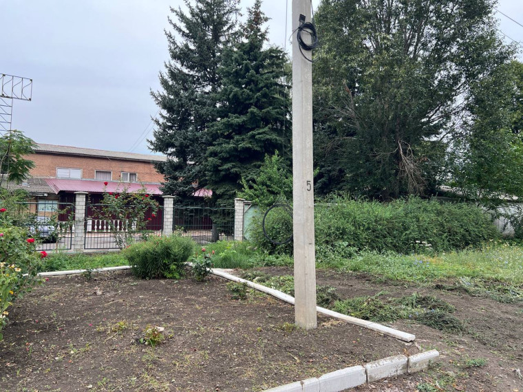 В Шахтерске провели рейд по благоустройству. В Шахтерске провели рейд по благоустройству.