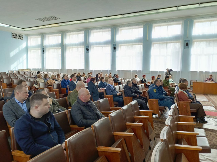 Аппаратное совещание в Администрации Шахтерского муниципального округа Донецкой Народной Республики. Аппаратное совещание в Администрации Шахтерского муниципального округа Донецкой Народной Республики.